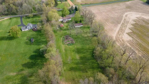 $319,900 | 9027 West V Avenue, Schoolcraft, MI 49087