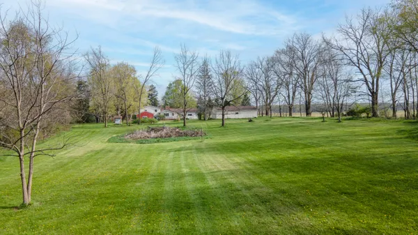 $319,900 | 9027 West V Avenue, Schoolcraft, MI 49087