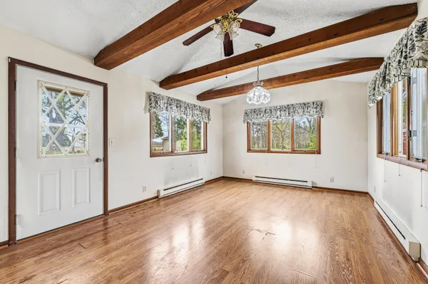 $319,900 | 9027 West V Avenue, Schoolcraft, MI 49087