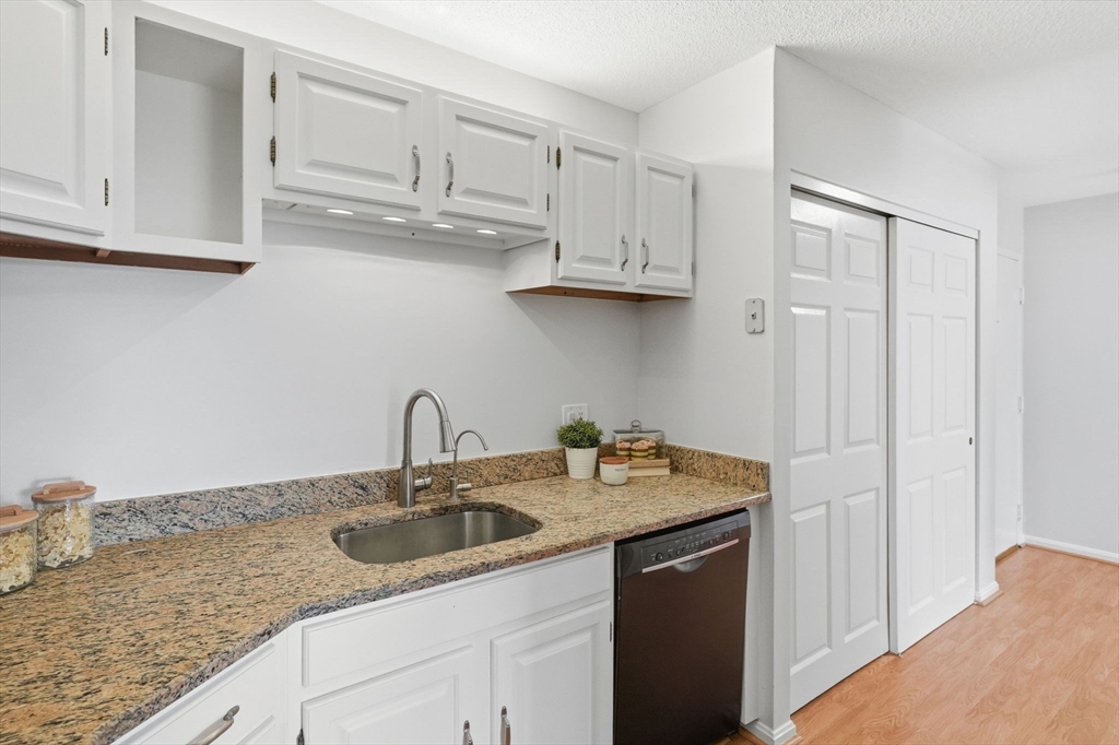 314 Riverside Avenue, Unit 408 Medford, MA 02155 - Photo 11 of 36