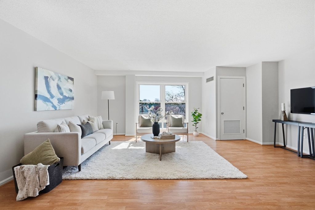 314 Riverside Avenue, Unit 408 Medford, MA 02155 - Photo 4 of 36