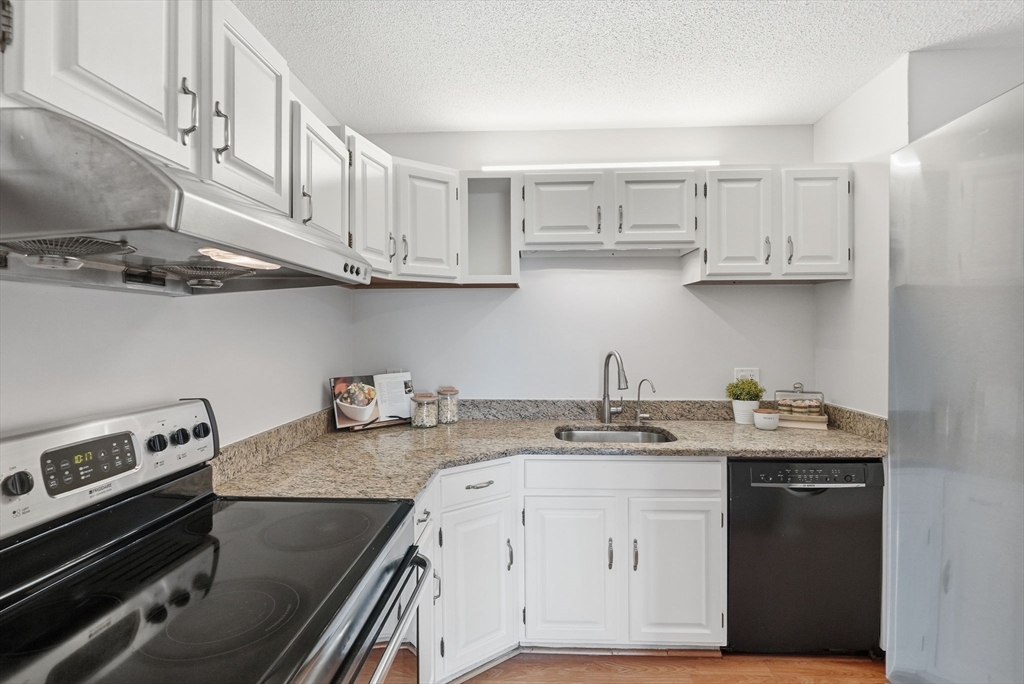 314 Riverside Avenue, Unit 408 Medford, MA 02155 - Photo 8 of 36