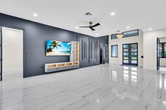 $1,848,890 | 4980 Top Sail Drive, Nokomis, FL 34275