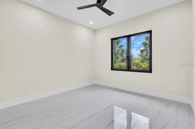 $1,848,890 | 4980 Top Sail Drive, Nokomis, FL 34275