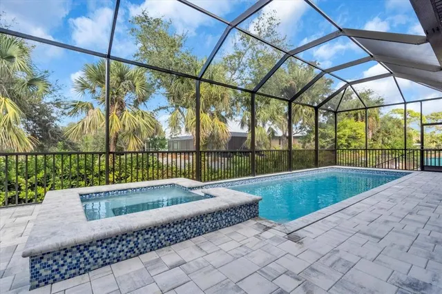 $1,699,900 | 4980 Top Sail Drive, Nokomis, FL 34275