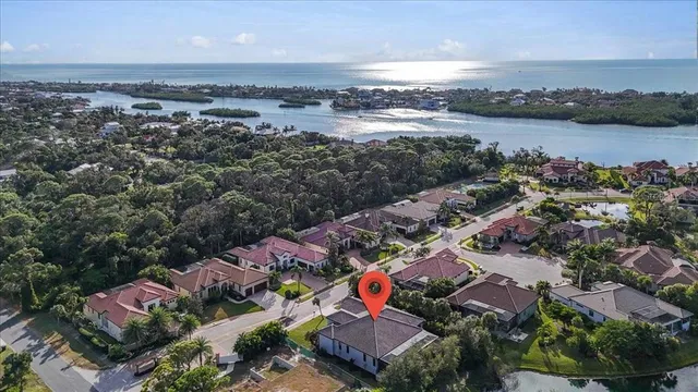 $1,848,890 | 4980 Top Sail Drive, Nokomis, FL 34275