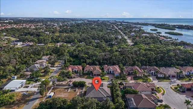 $1,699,900 | 4980 Top Sail Drive, Nokomis, FL 34275
