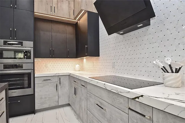 $1,699,900 | 4980 Top Sail Drive, Nokomis, FL 34275