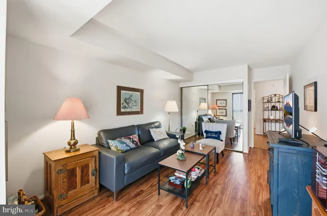 $400,000 | 3330 North Leisure World Boulevard, Unit 5204, Silver Spring, MD 20906