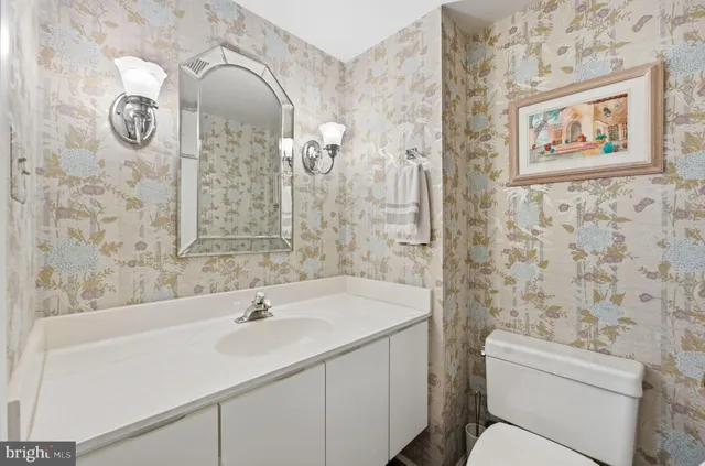 $400,000 | 3330 North Leisure World Boulevard, Unit 5204, Silver Spring, MD 20906