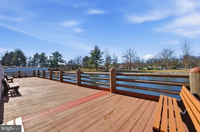 $400,000 | 3330 North Leisure World Boulevard, Unit 5204, Silver Spring, MD 20906