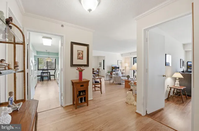 $400,000 | 3330 North Leisure World Boulevard, Unit 5204, Silver Spring, MD 20906