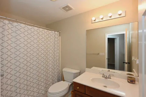 $719,900 | 105 Windstar Bay Boulevard, Hendersonville, TN 37075
