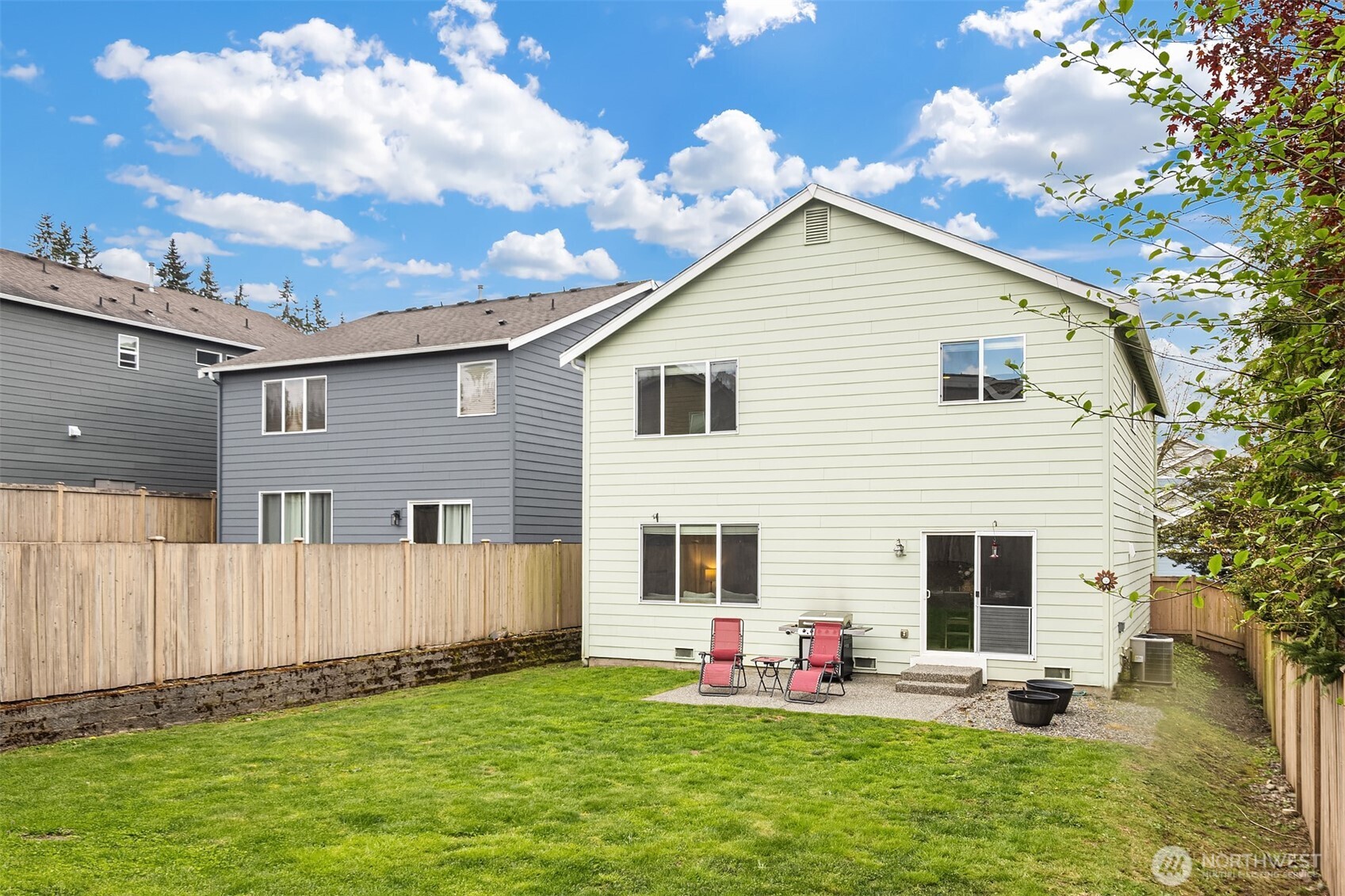 4119 167th Place Southeast Bothell, WA 98012 - Photo 33 of 39 a view of a house with a yard