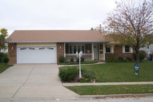 1300 Hampton Road Washington, IL 61571 - Photo 1 of 8 Gallery Image 1