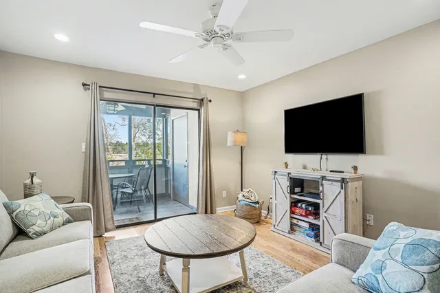 $266,900 | 250 Maison Drive, Unit H11, Myrtle Beach, SC 29572