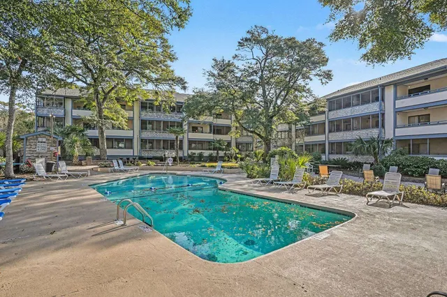 $266,900 | 250 Maison Drive, Unit H11, Myrtle Beach, SC 29572