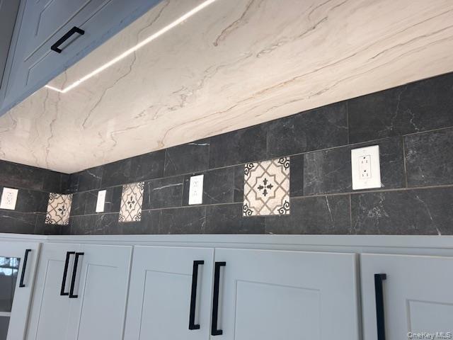 74 Beach Road Stony Point, NY 10980 - Photo 9 of 38 a view of an entryway