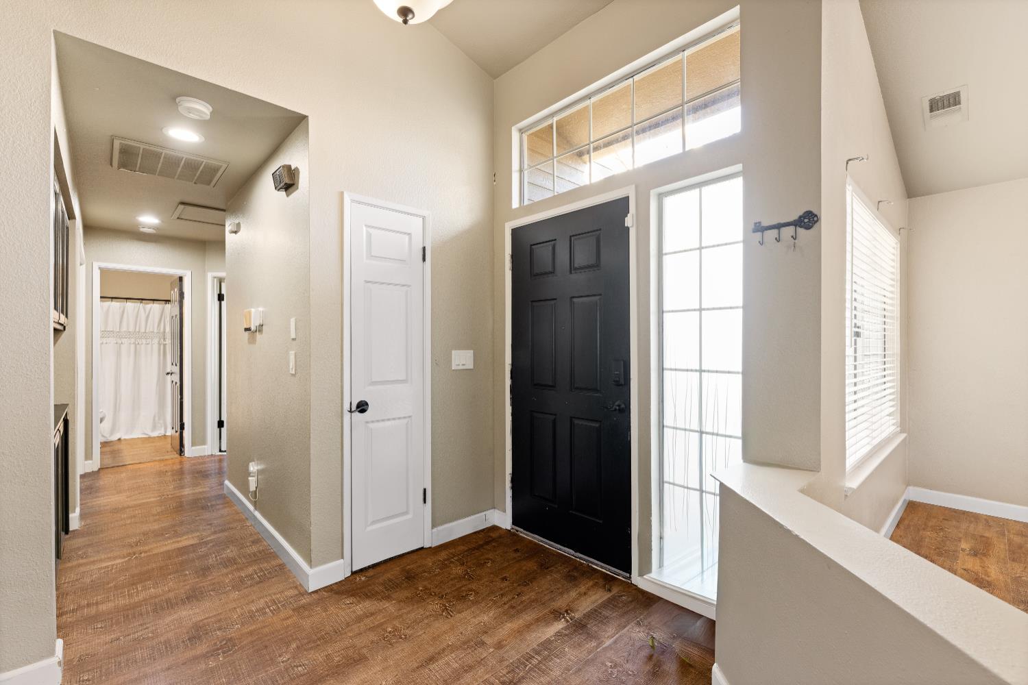 8401 Wilson Street Patterson, CA 95363 - Photo 10 of 28