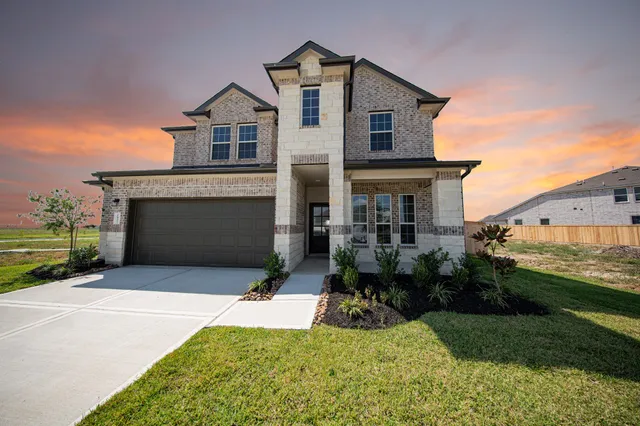 $354,990 | 1877 Glacier Gorge Trail, Dayton, TX 77535