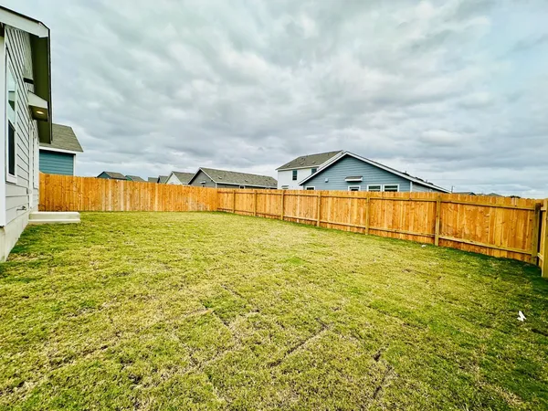 $1,699 | 100 Louisa Lane, Jarrell, TX 76537