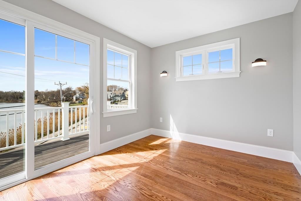 196 Atlantic Avenue Hull, MA 02045 - Photo 5 of 17