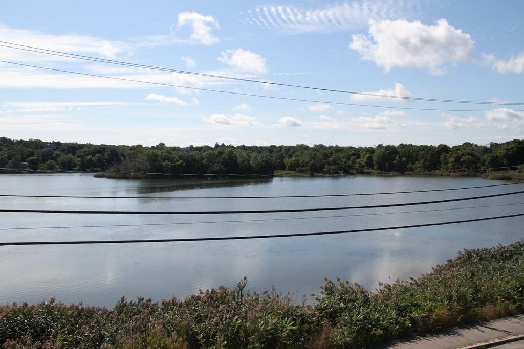 196 Atlantic Avenue Hull, MA 02045 - Photo 7 of 17