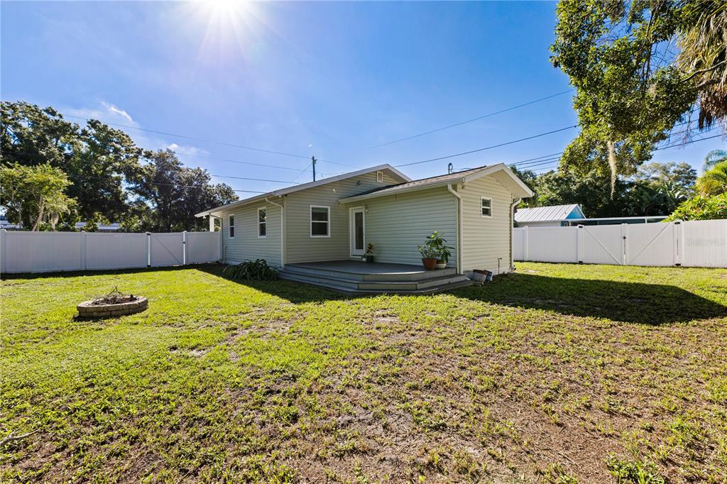 401 Dempsey Road Palm Harbor, FL 34683 - Photo 32 of 35 Gallery Image 32