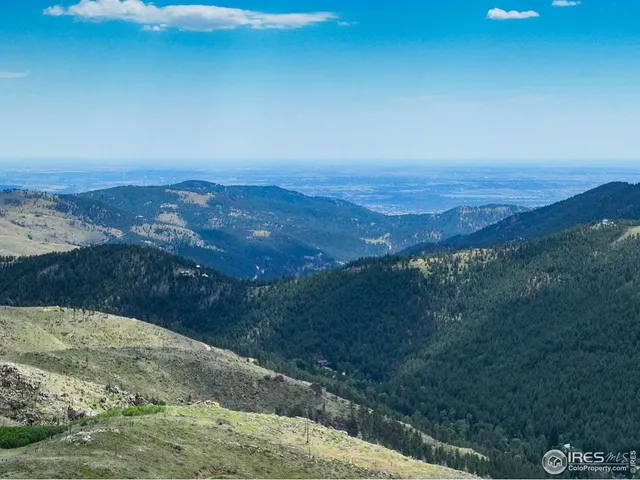 $450,000 | 300 Shining Star Trail, Boulder, CO 80302