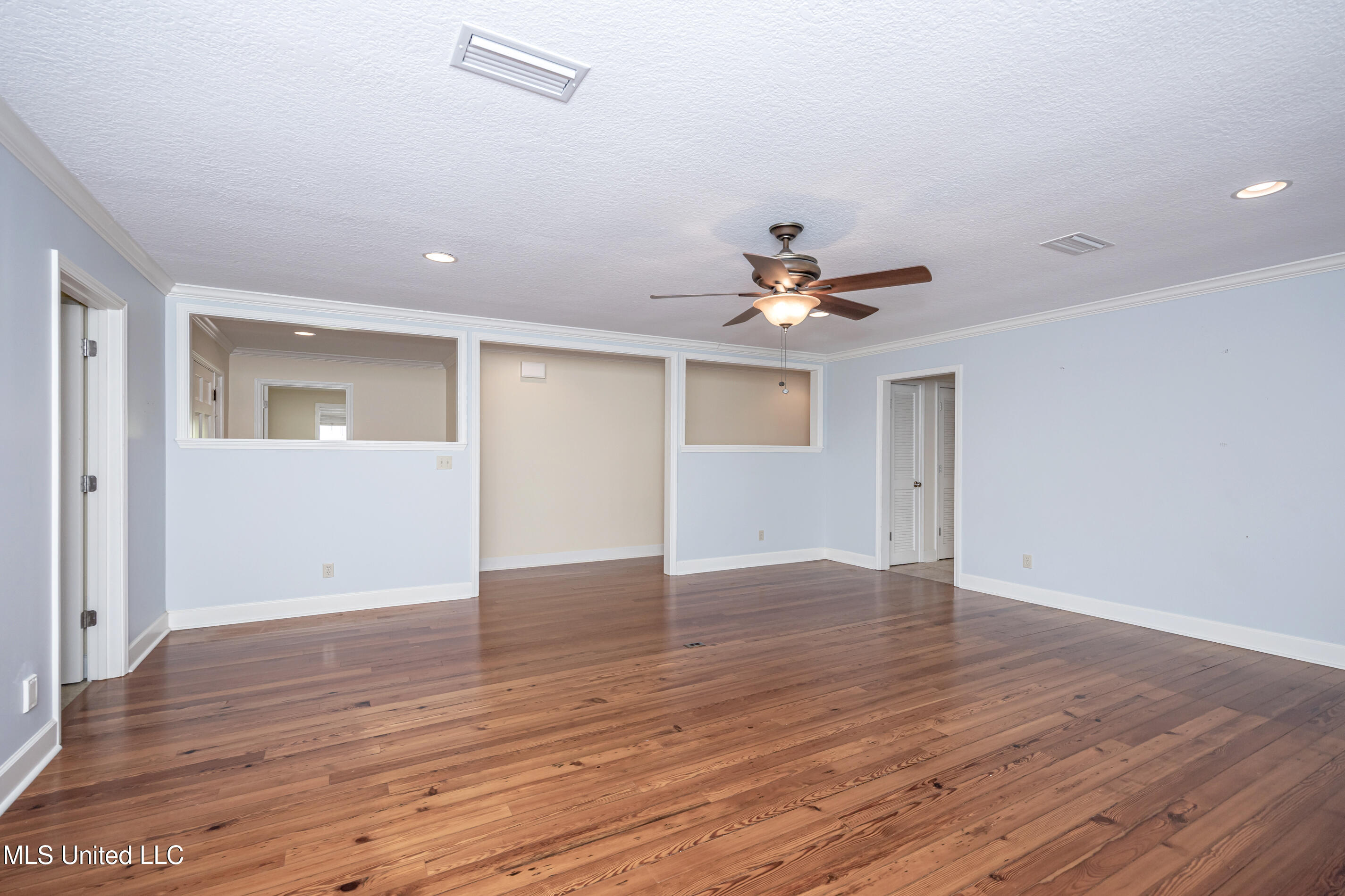 416 Jackson Avenue Ocean Springs, MS 39564 - Photo 23 of 92 IMG_4249