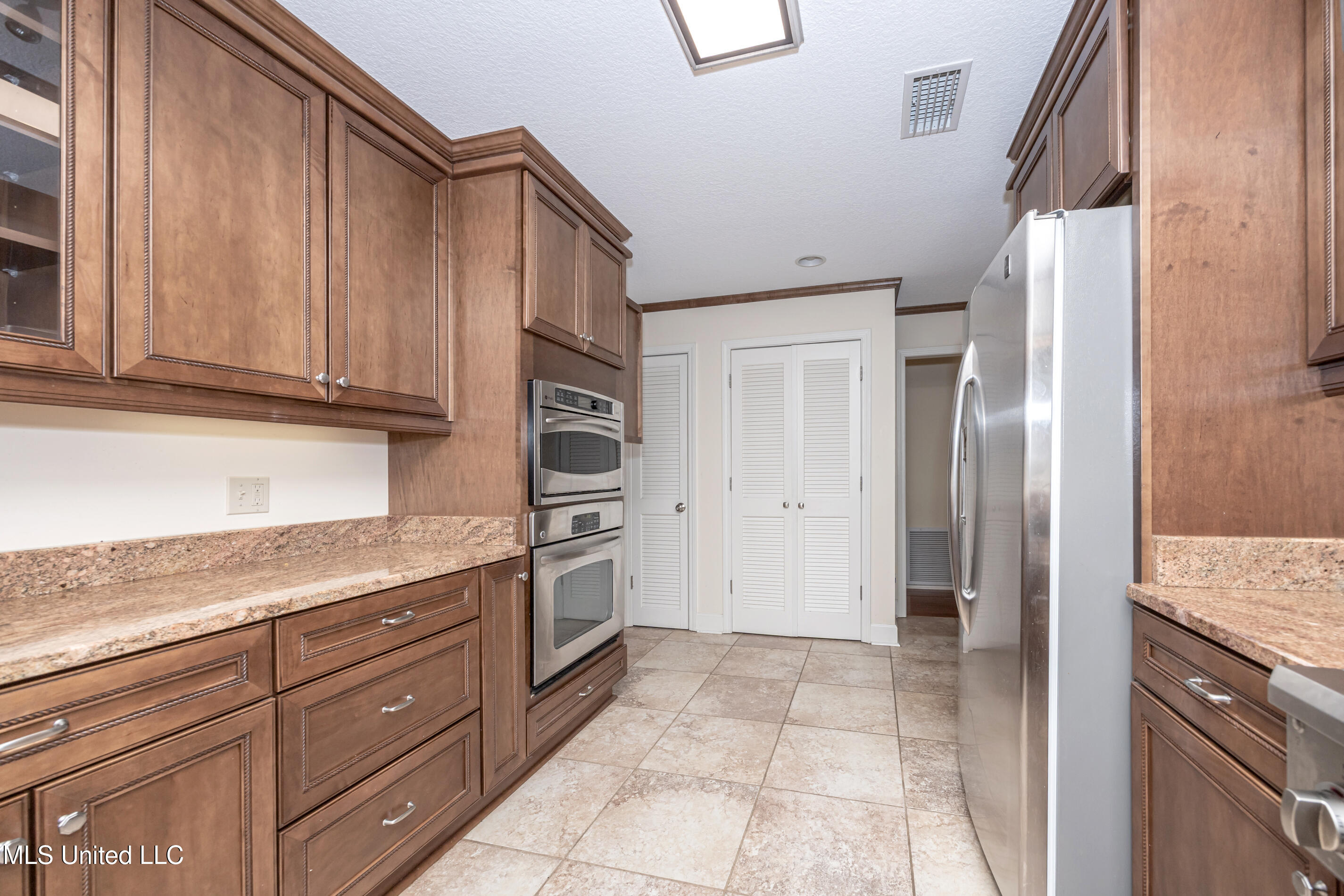 416 Jackson Avenue Ocean Springs, MS 39564 - Photo 30 of 92 IMG_4260