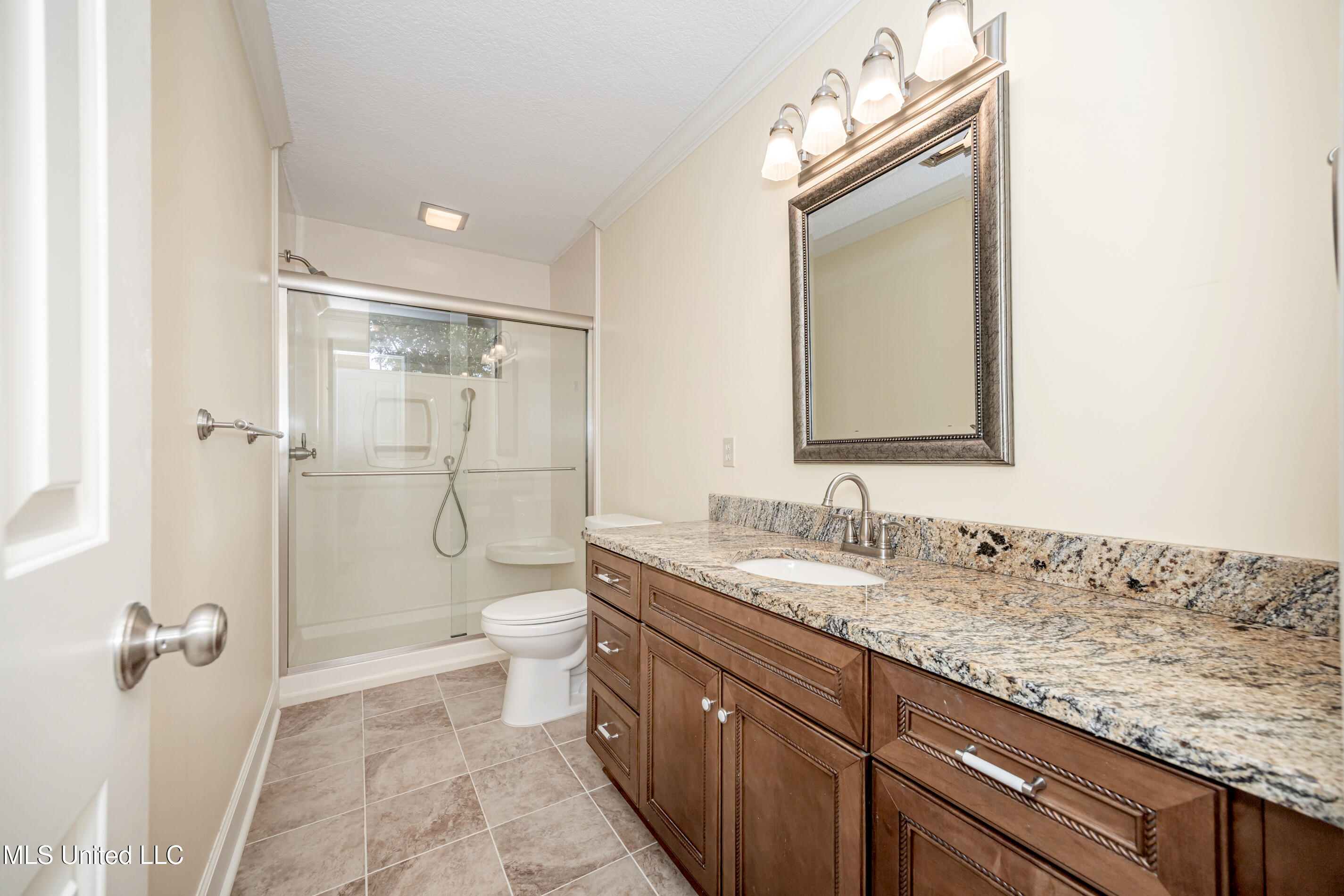 416 Jackson Avenue Ocean Springs, MS 39564 - Photo 36 of 92 IMG_4263