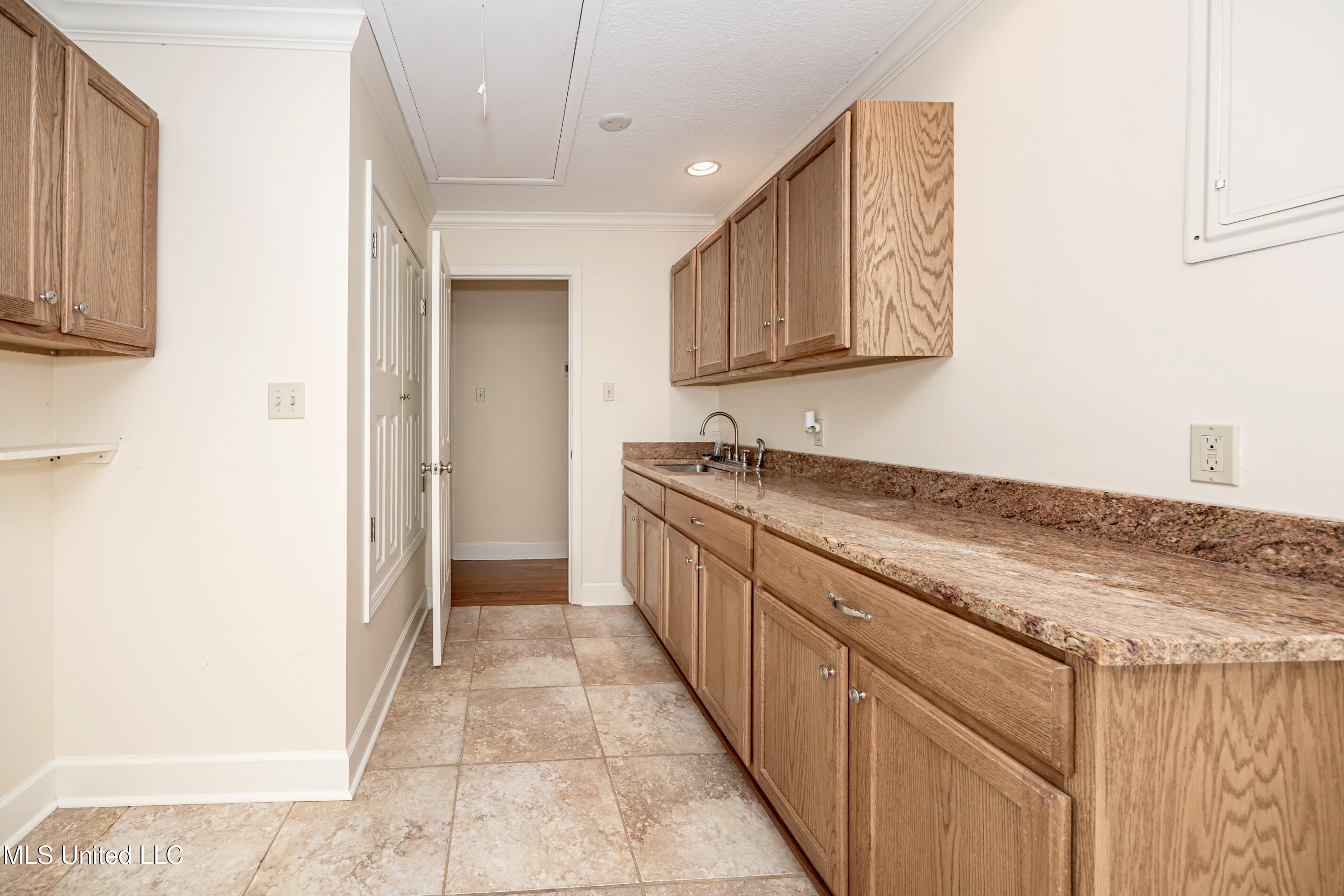 416 Jackson Avenue Ocean Springs, MS 39564 - Photo 47 of 92 IMG_4275