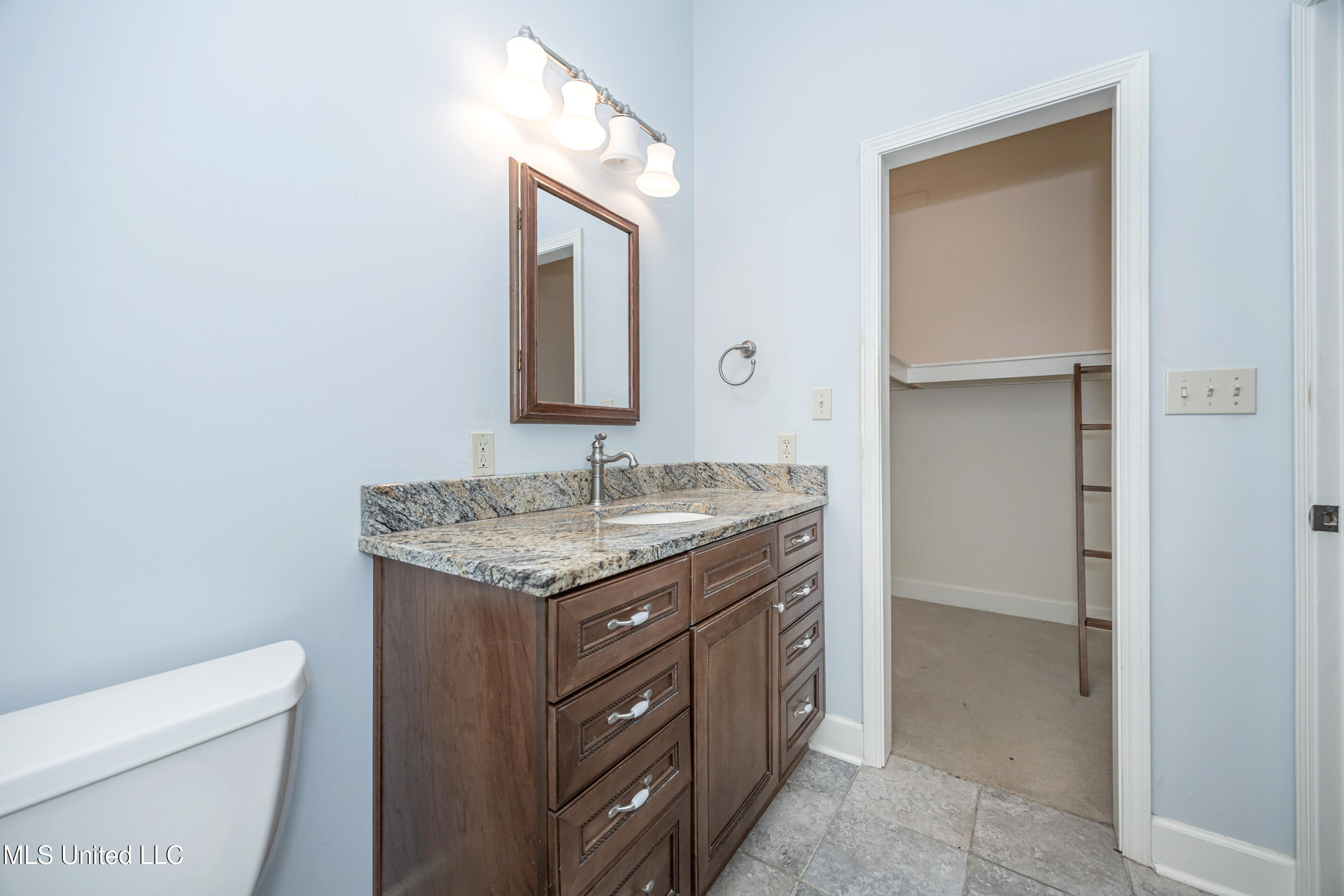 416 Jackson Avenue Ocean Springs, MS 39564 - Photo 54 of 92 IMG_4284