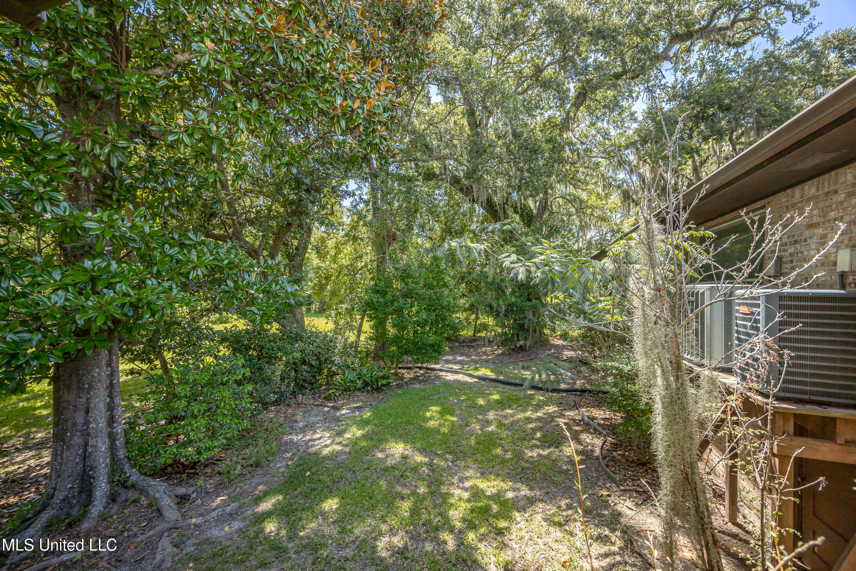 416 Jackson Avenue Ocean Springs, MS 39564 - Photo 63 of 92 IMG_4316