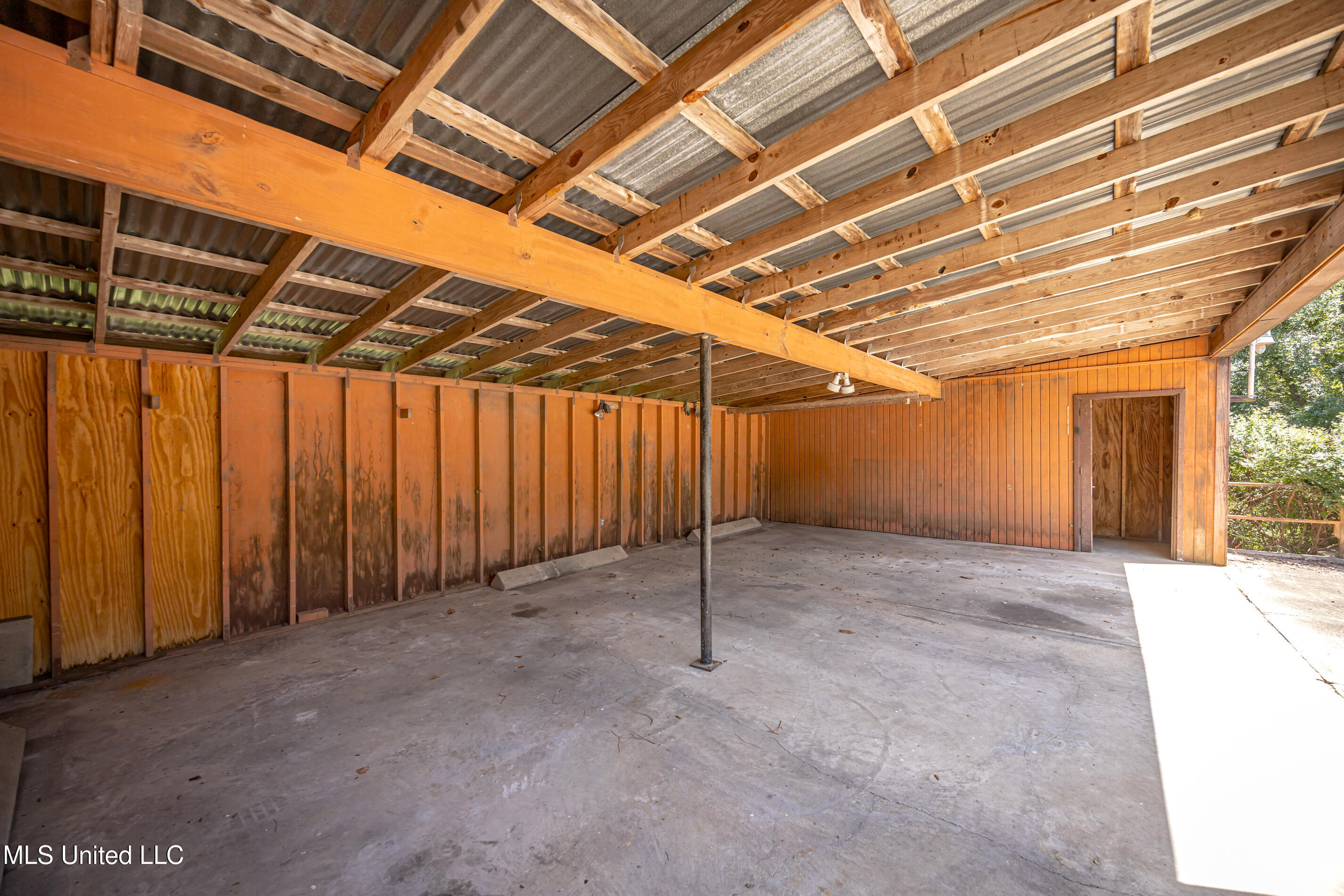 416 Jackson Avenue Ocean Springs, MS 39564 - Photo 66 of 92 IMG_4330