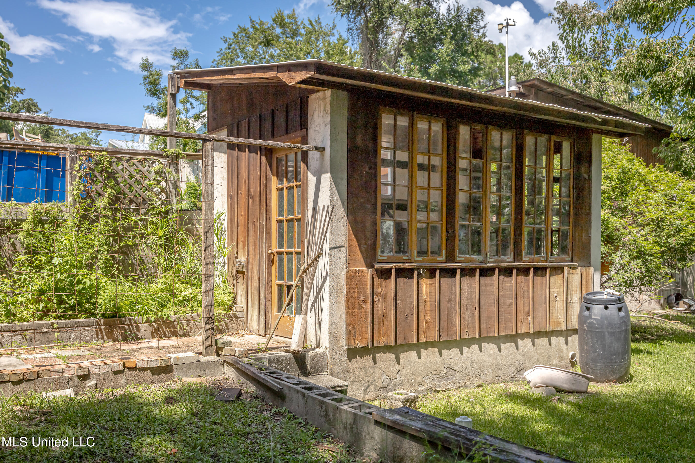 416 Jackson Avenue Ocean Springs, MS 39564 - Photo 68 of 92 IMG_4342