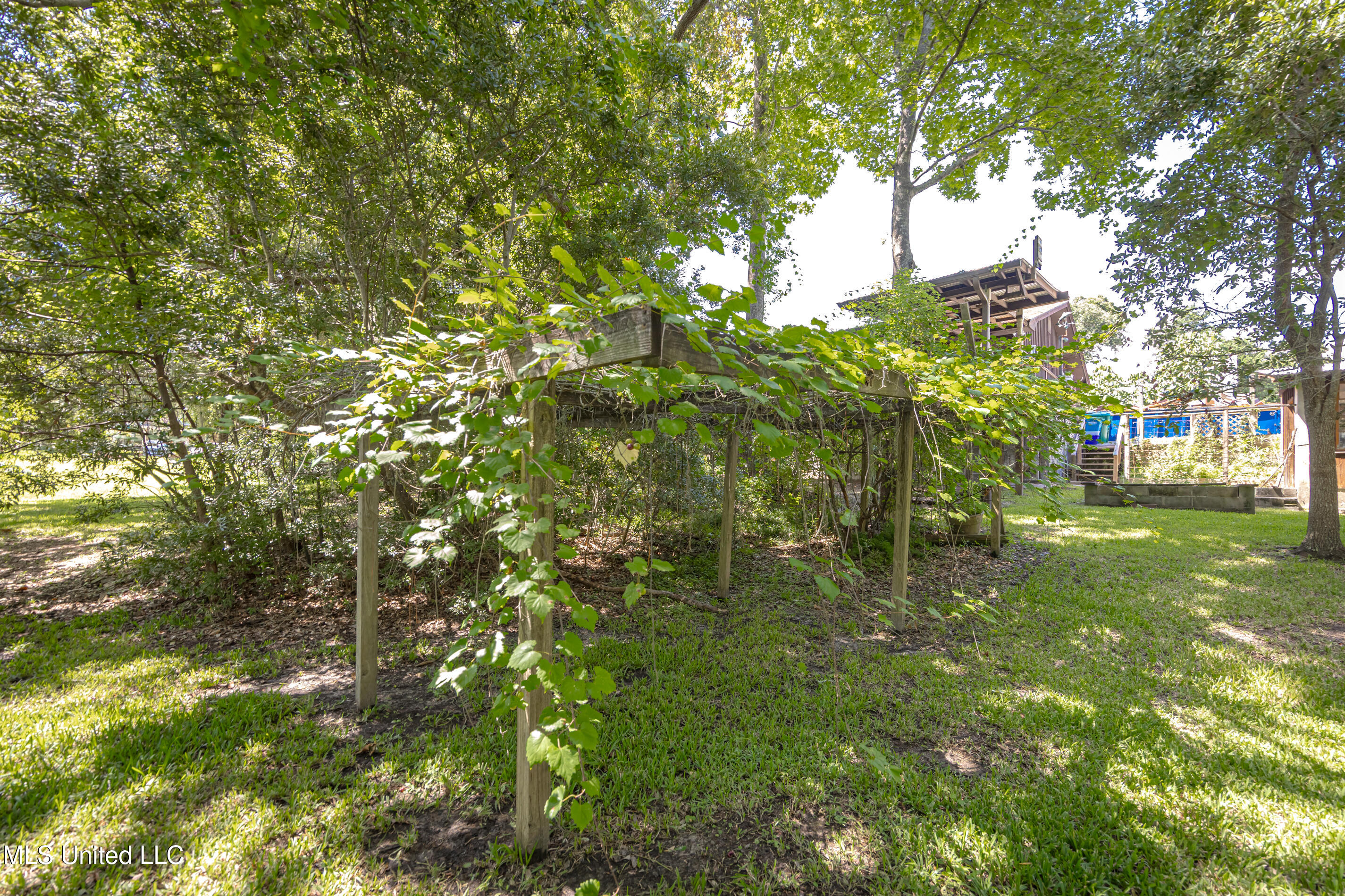 416 Jackson Avenue Ocean Springs, MS 39564 - Photo 75 of 92 IMG_4360