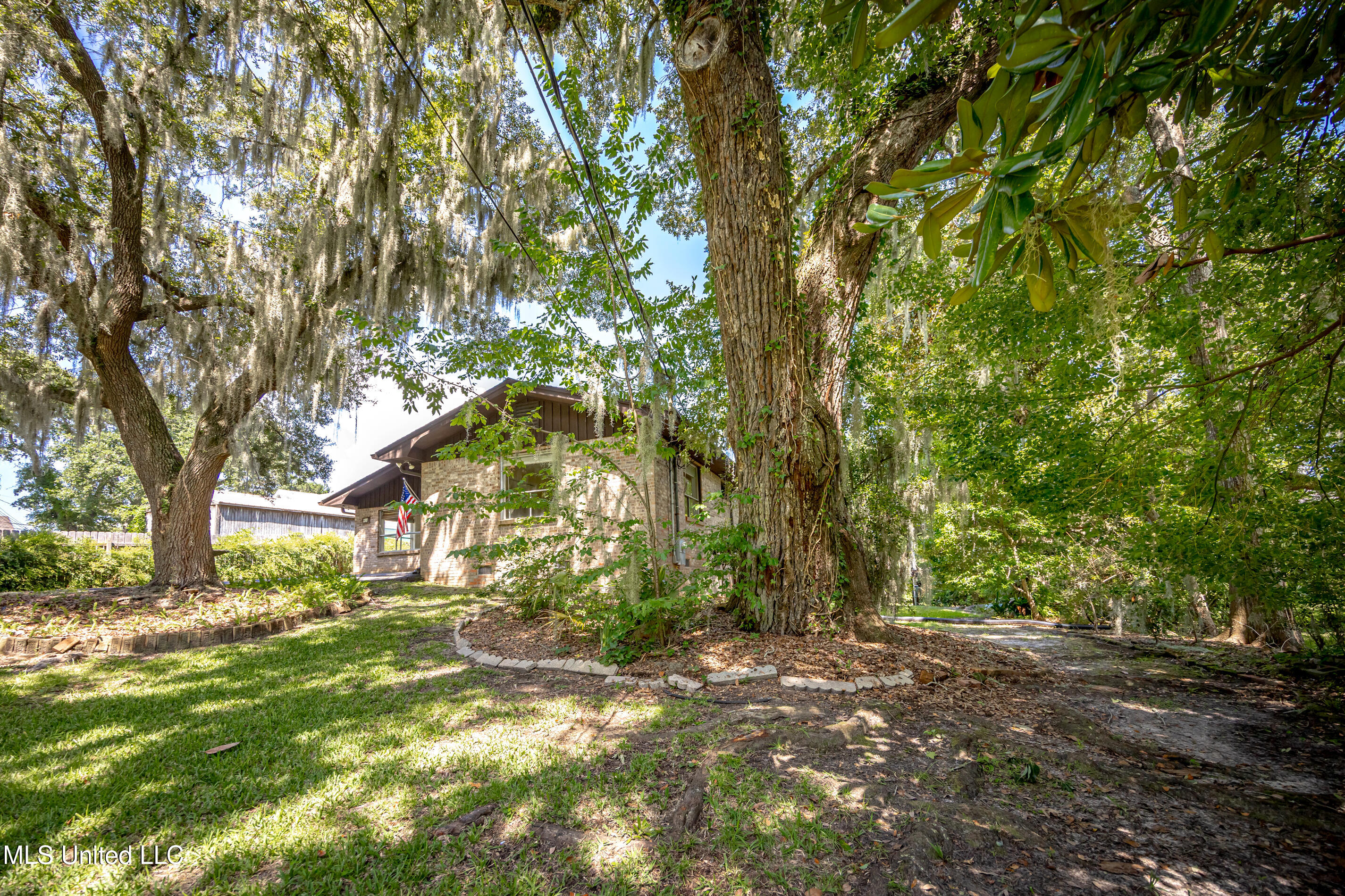 416 Jackson Avenue Ocean Springs, MS 39564 - Photo 87 of 92 IMG_4395