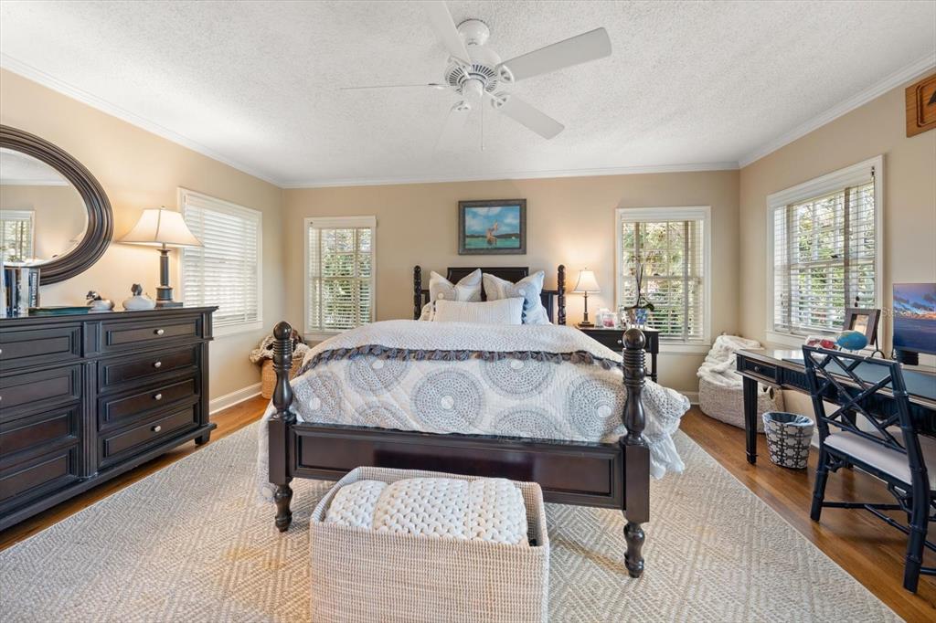 100 Sarasota Road Belleair, FL 33756 - Photo 41 of 75 a bed room with a bed and a dresser