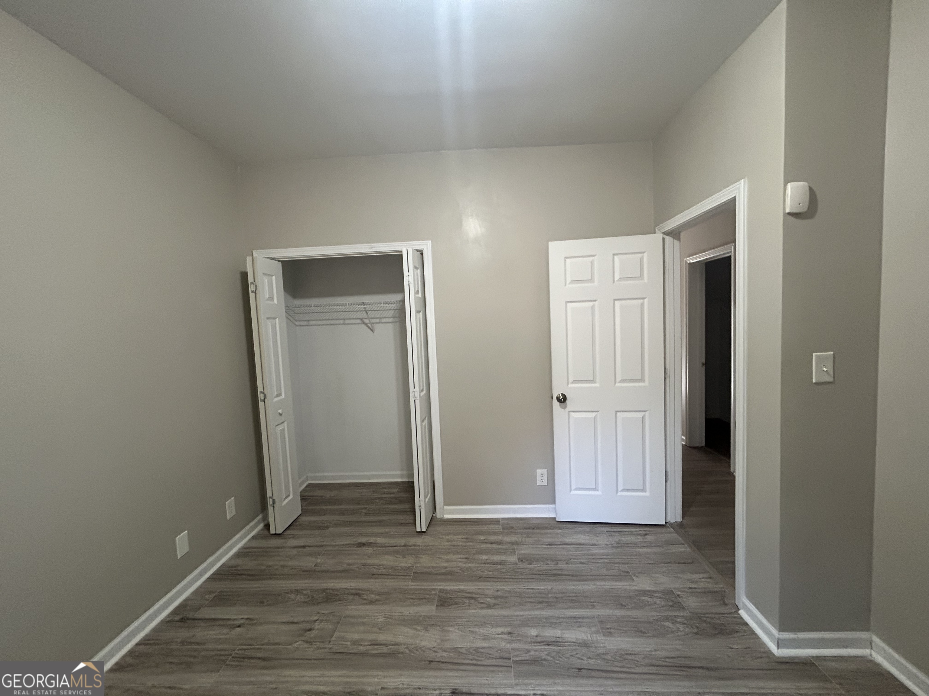 3086 Lauren Parc Road Decatur, GA 30032 - Photo 2 of 5 a view of wooden floor
