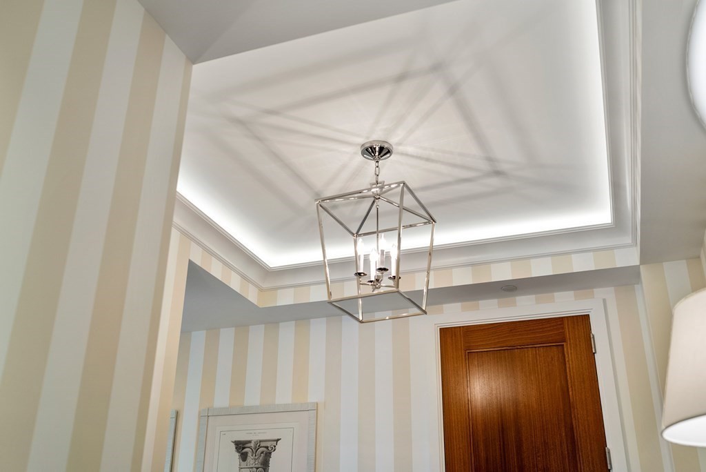 22 Liberty Drive, Unit 6A Boston, MA 02210 - Photo 26 of 42 a decorative lighting & window in a room