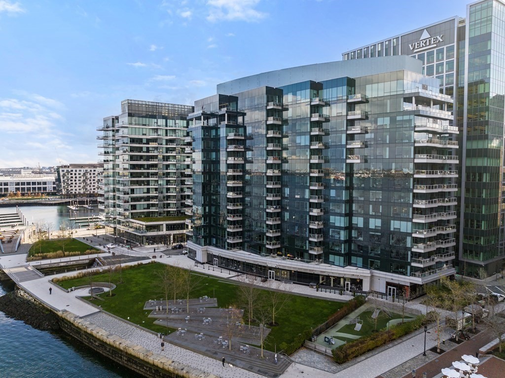 22 Liberty Drive, Unit 6A Boston, MA 02210 - Photo 31 of 42 a view of roof