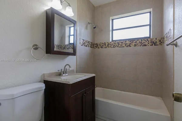 $3,000 | Cutler Bay, Cutler Bay, FL 33189