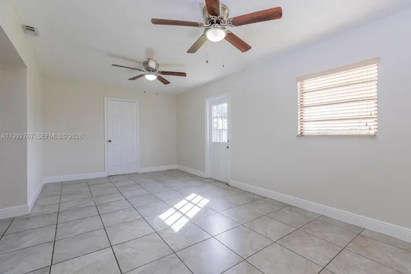 $3,000 | Cutler Bay, Cutler Bay, FL 33189