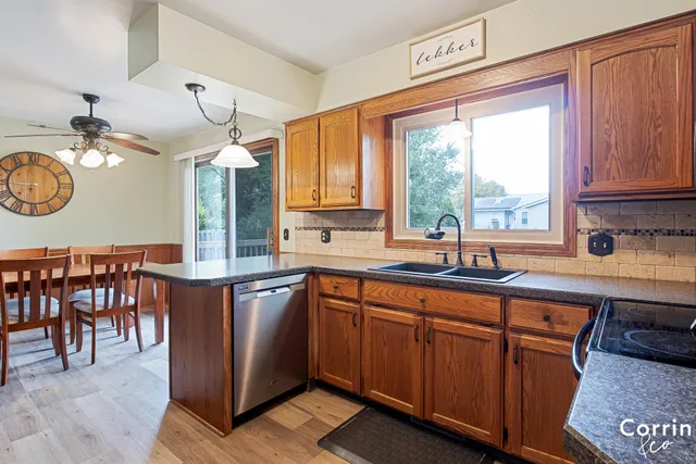 $380,000 | 7490 North Garden Court, Jenison, MI 49428