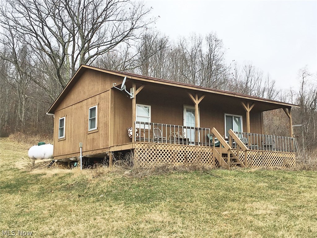 56600 Pfeffer Road Quaker City, OH 43773 - Photo 1 of 26