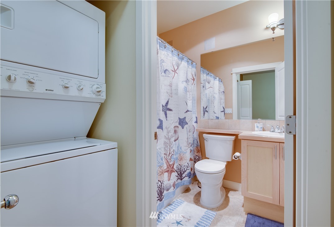 7410 Newcastle Golf Club Road, Unit B Newcastle, WA 98059 - Photo 12 of 15 Gallery Image 12
