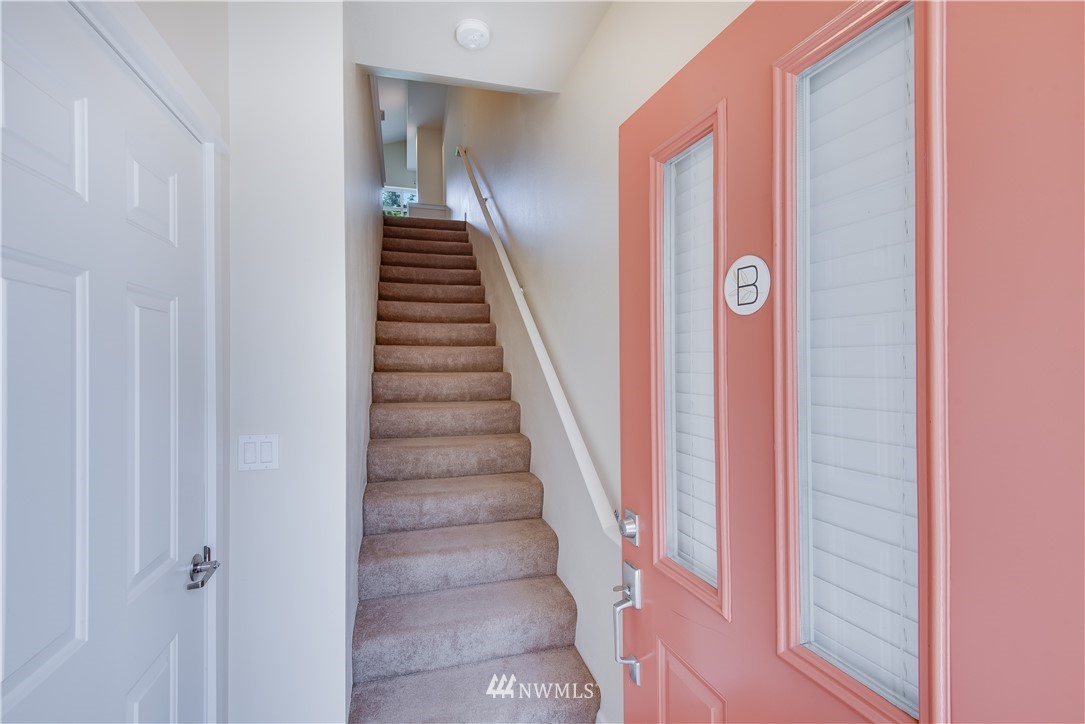 7410 Newcastle Golf Club Road, Unit B Newcastle, WA 98059 - Photo 14 of 15 Gallery Image 14
