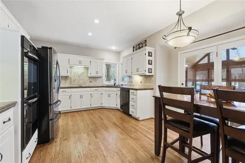 $499,000 | 10506 Ballentine Street, Overland Park, KS 66214